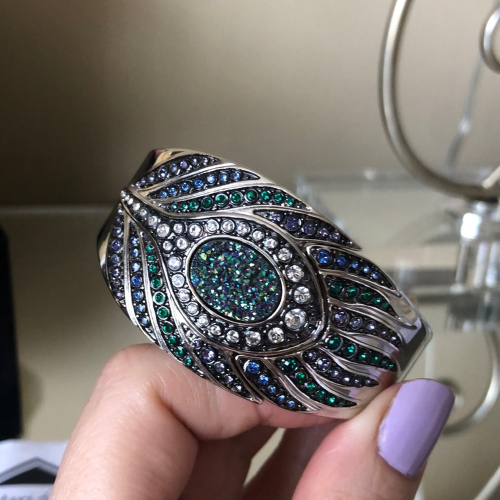 VICTORIA WIECK Peacock Drusy Cuff Bracelet Watch